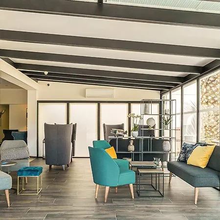 L'initial Hotel 4*